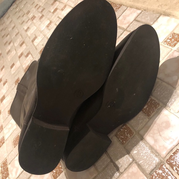 The Gap tall boots size 9 worn once - Picture 5 of 9